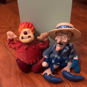 The Year Without Santa Clause Heat and Snow Miser Plush Figurines NECA